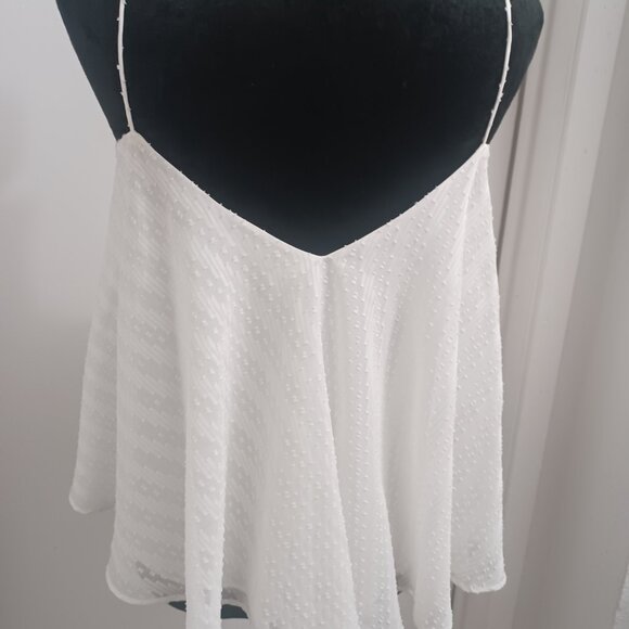 Simple spaghetti strap top in white size S - Picture 5 of 5